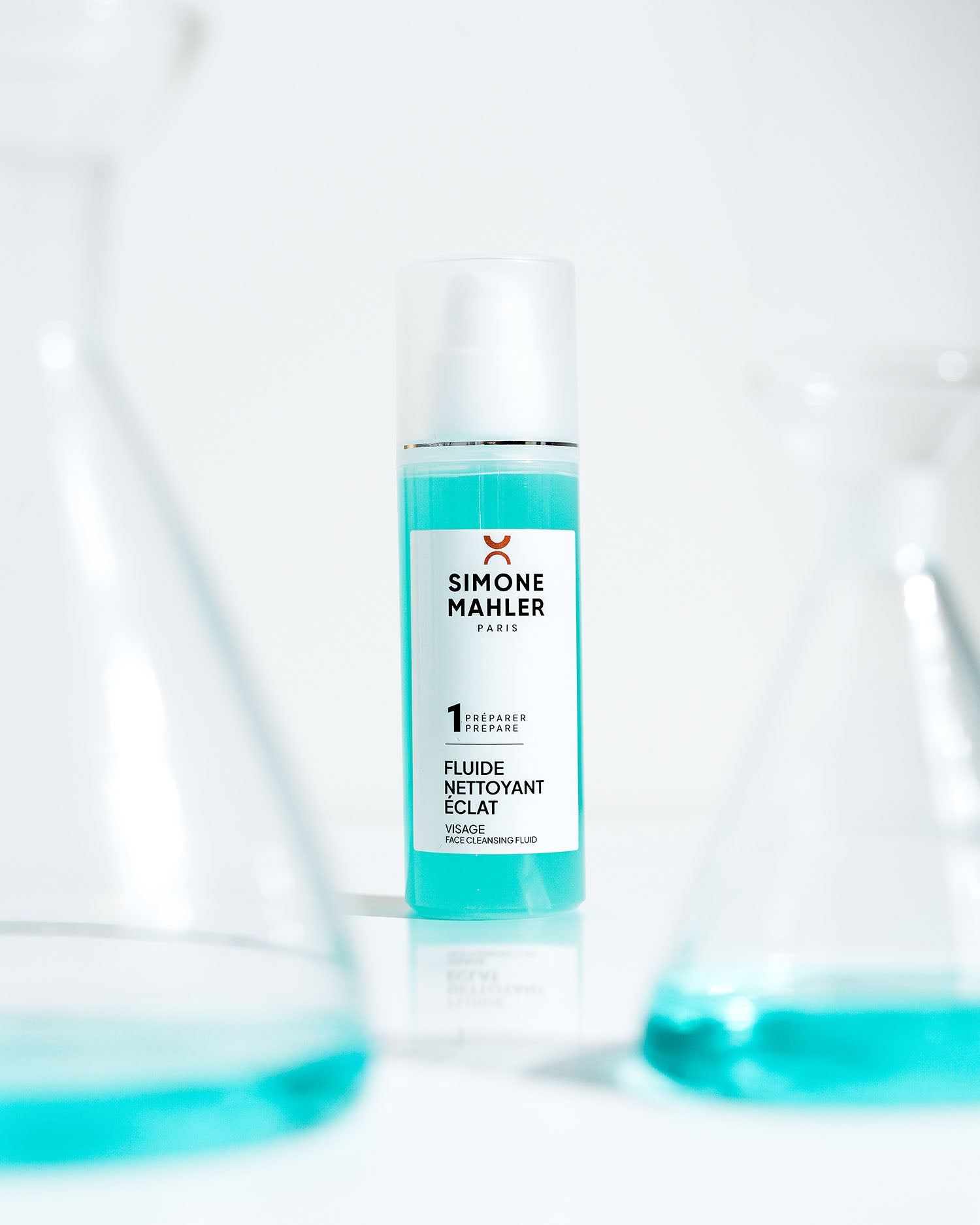 FLUIDE NETTOYANT ÉCLAT